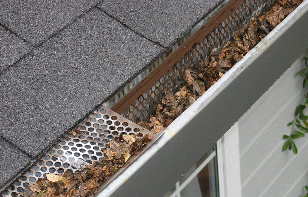 gutter cleaning services near me 8